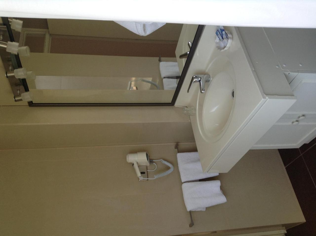טלקה Hotel Terrabella מראה חיצוני תמונה